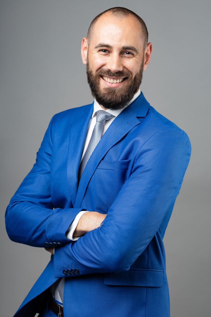 fotografie-CV-linkedin-portret-business-caseta-studio